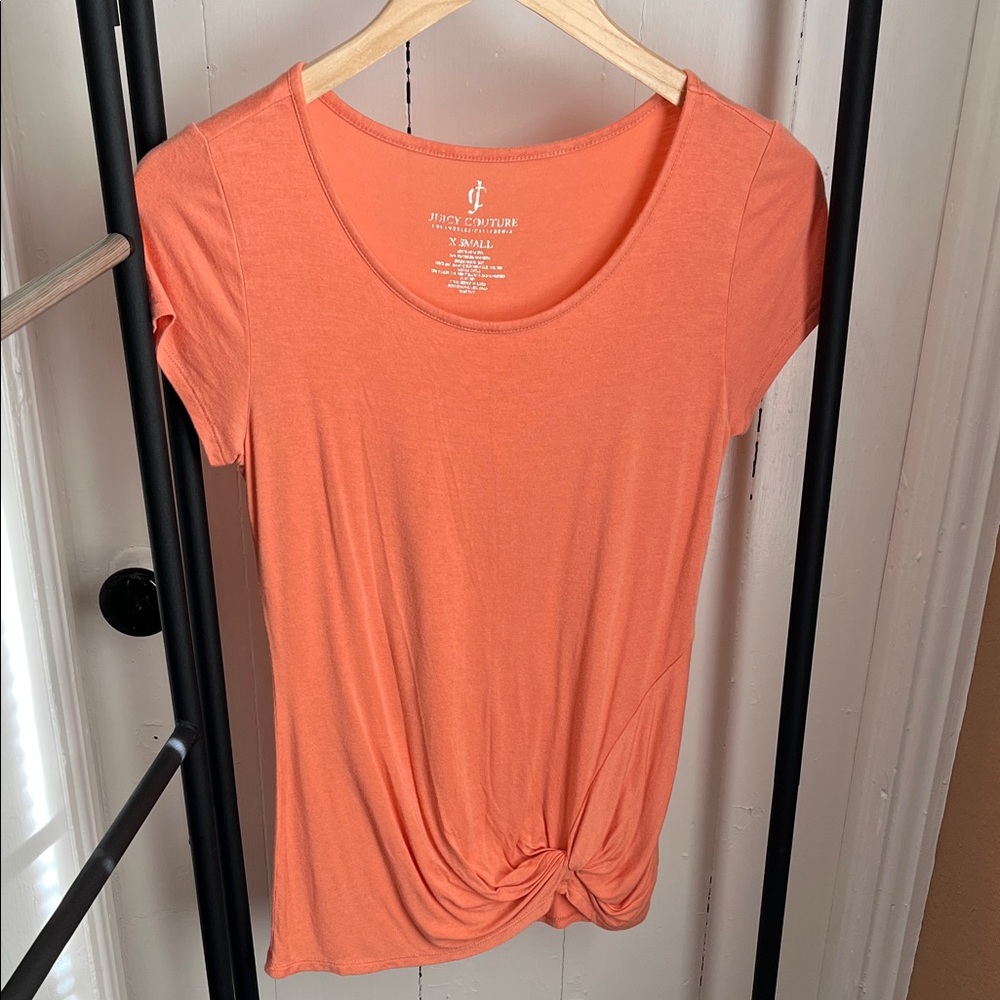 Juicy Couture Women's Peach Color with a slight sparkle Short Sleeve Tee